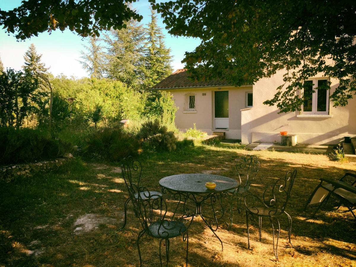 La Montagne Sud Bed & Breakfast Allemans Eksteriør bilde