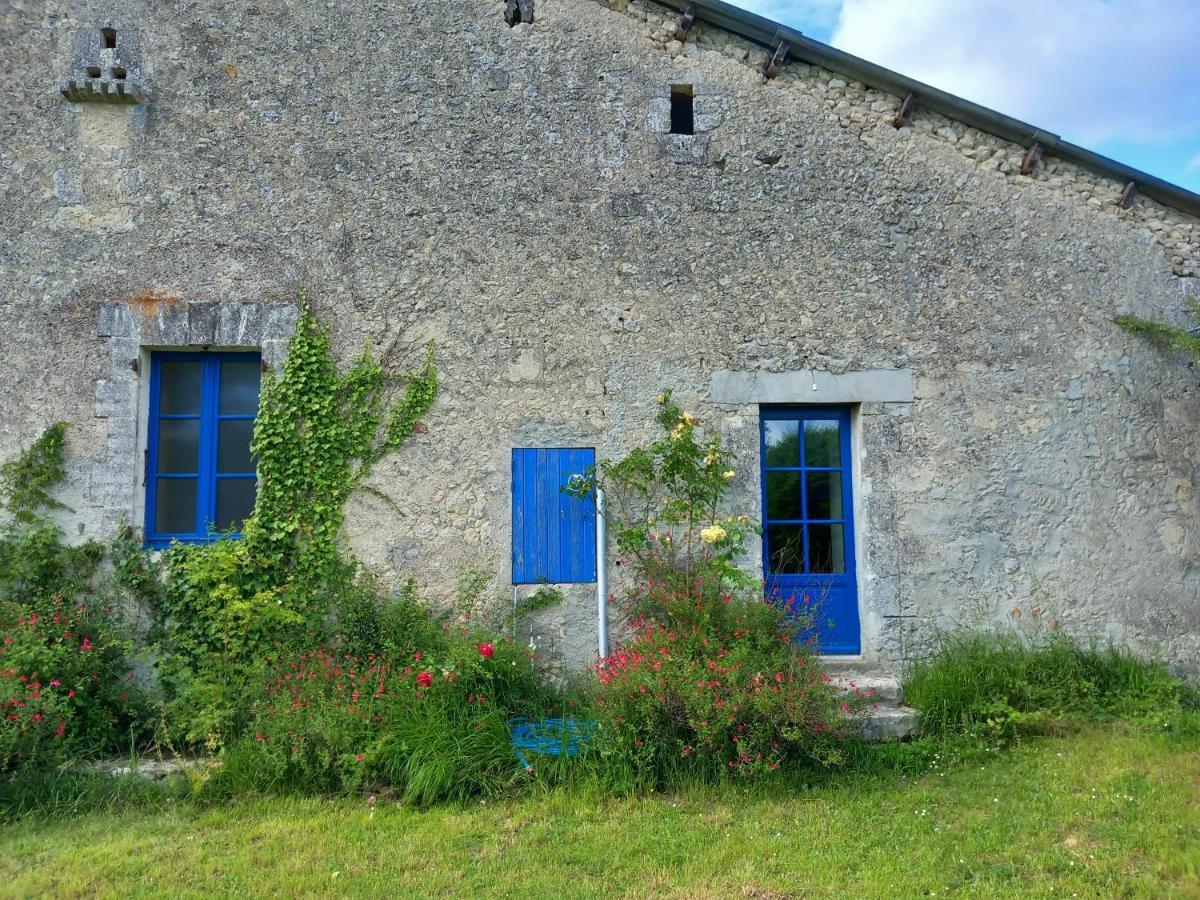 La Montagne Sud Bed & Breakfast Allemans Eksteriør bilde